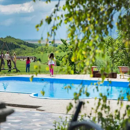 Lagan Penzion 3*